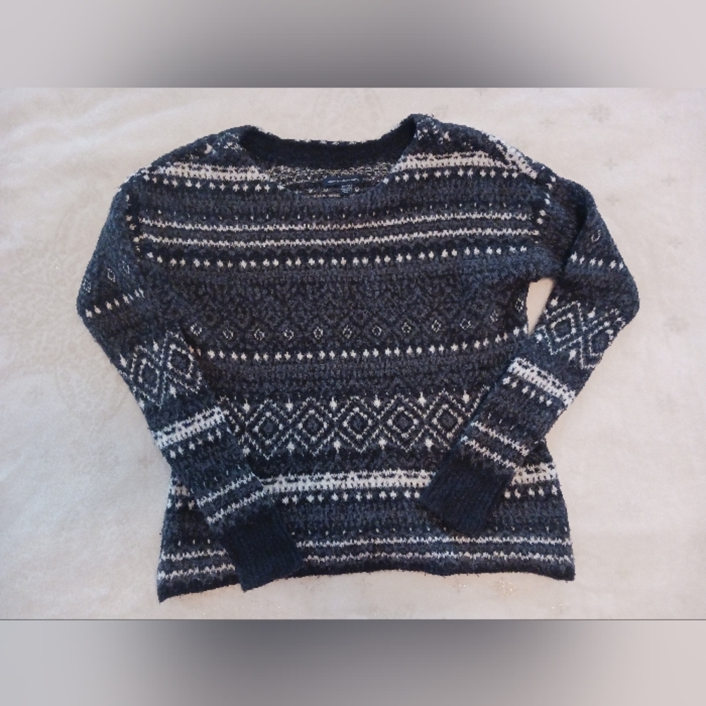 American Eagel pattern sweater
